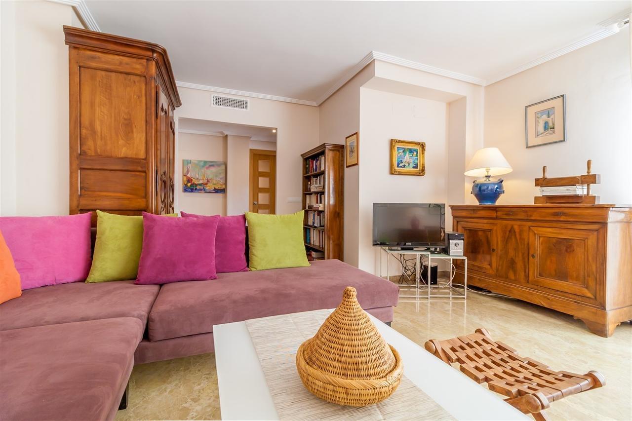 Golf Hill Estepona Canovas Экстерьер фото