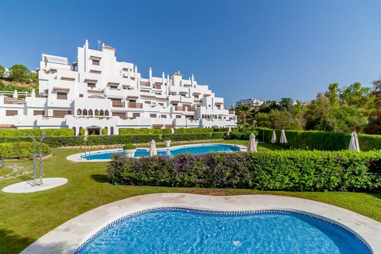 Golf Hill Estepona Canovas Экстерьер фото