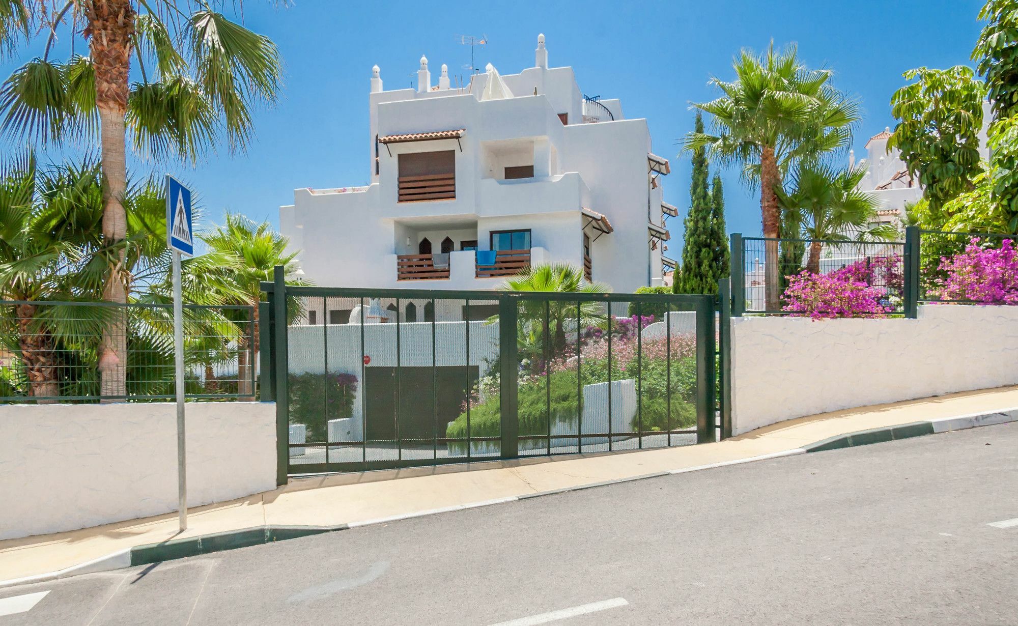 Golf Hill Estepona Canovas Экстерьер фото