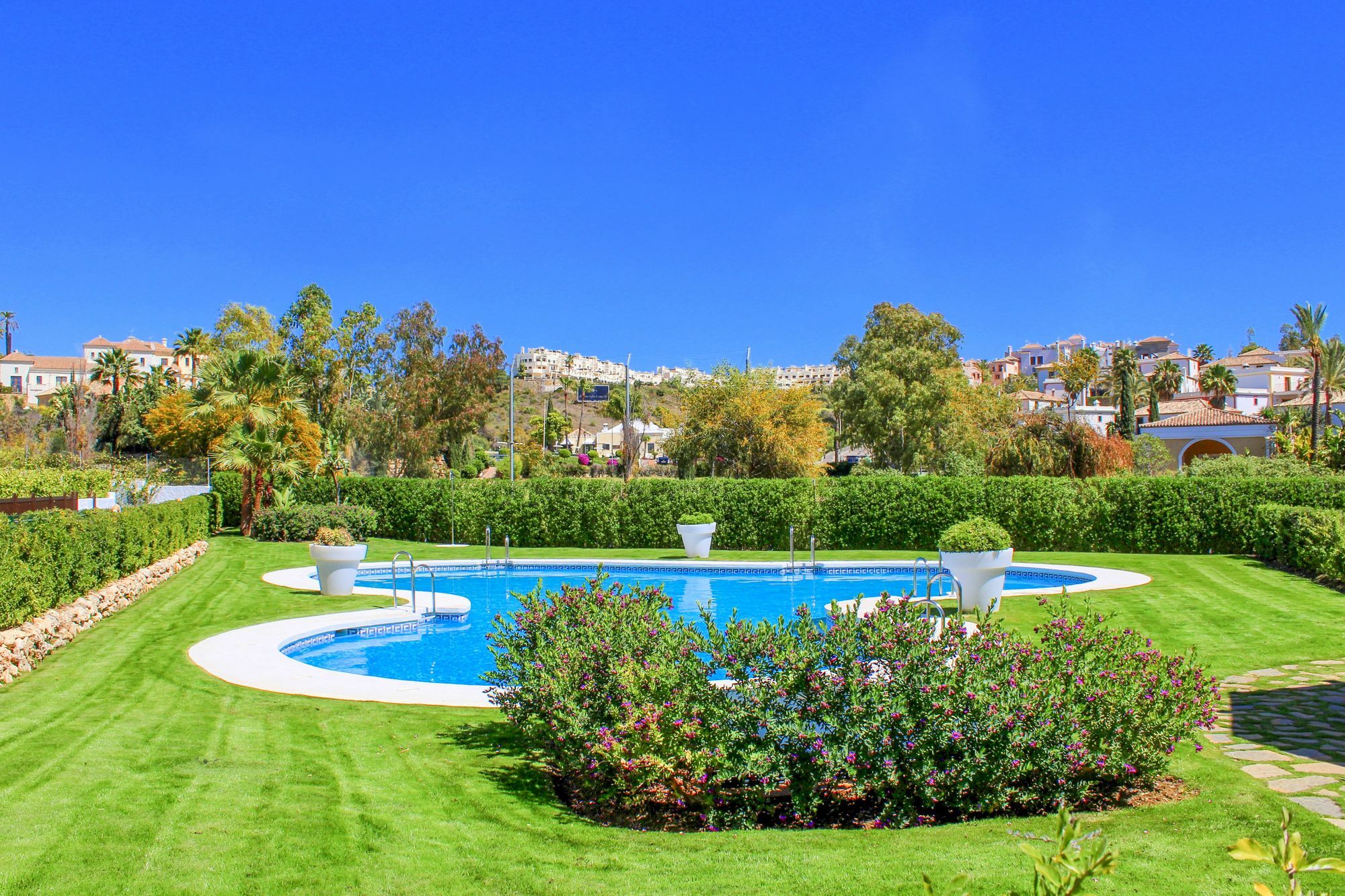 Golf Hill Estepona Canovas Экстерьер фото